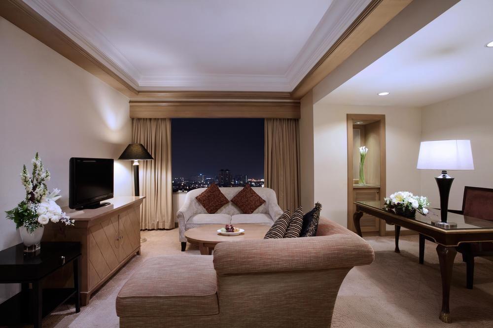 Hotel Le Grandeur Mangga Dua Yakarta Exterior foto