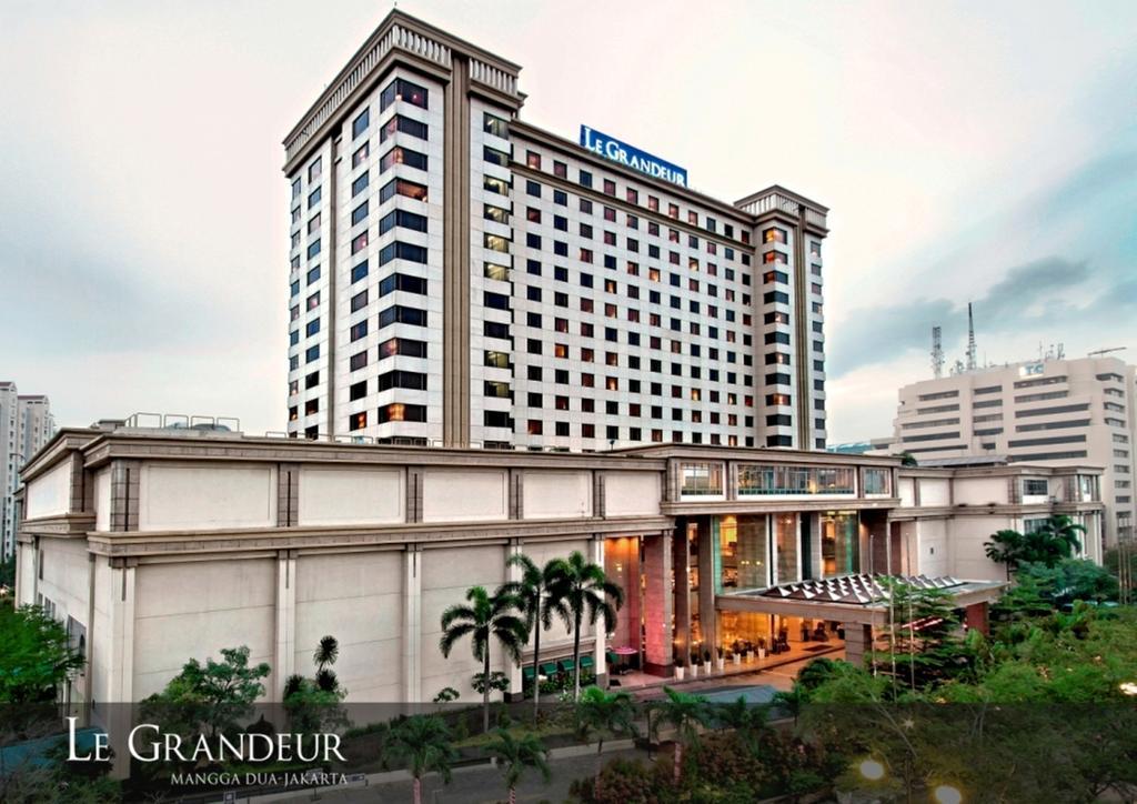 Hotel Le Grandeur Mangga Dua Yakarta Exterior foto